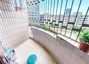 恒丰工业城-阳台