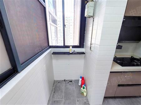 佳兆业新都汇家园（龙岗大道1号）-阳台