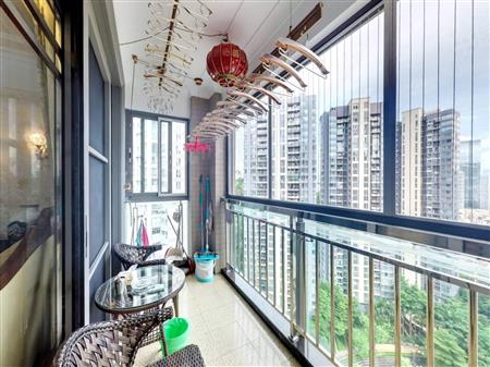 四季山水花园-阳台