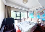 四季山水花园-次卧