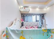 流塘阳光花园-主卧