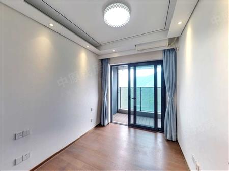 宝能城花园-次卧