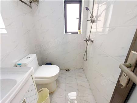 远洋新干线二期(君域花园)-卫生间