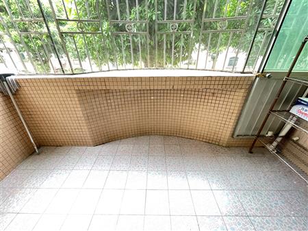 鹏兴花园（一期）-阳台