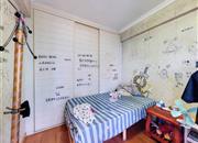 中海半山溪谷花园-主卧