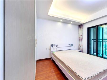 万科金域缇香（二期）-主卧