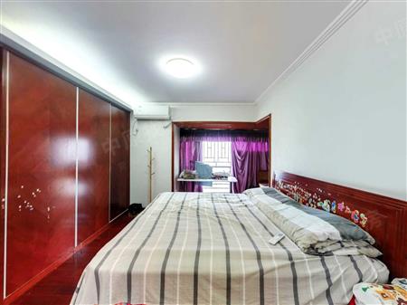 东方御花园-次卧