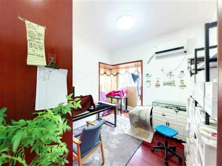 东方御花园-次卧