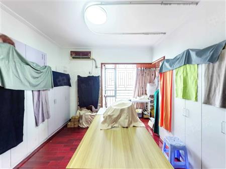 东方御花园-主卧