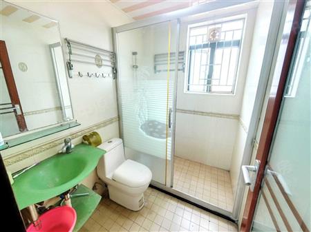 东方御花园-卫生间