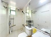 翠拥华庭-卫生间