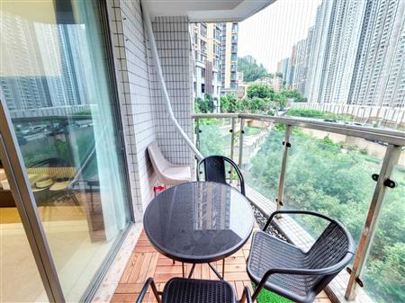 东方盛世花园-阳台