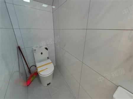 深港一号-卫生间