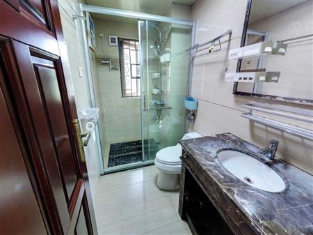 淘金山湖景花园二期-卫生间