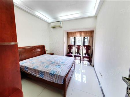 淘金山湖景花园二期-次卧