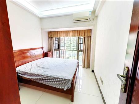 淘金山湖景花园二期-次卧