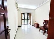 淘金山湖景花园二期-次卧