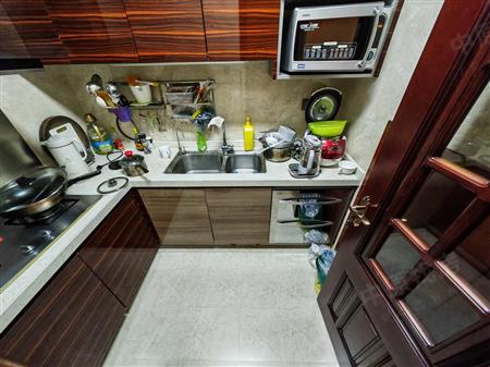 百仕达东郡-厨房