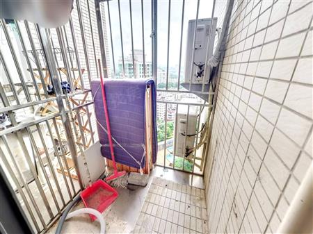 金色年华家园-阳台