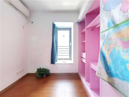 半岛城邦花园二期-次卧