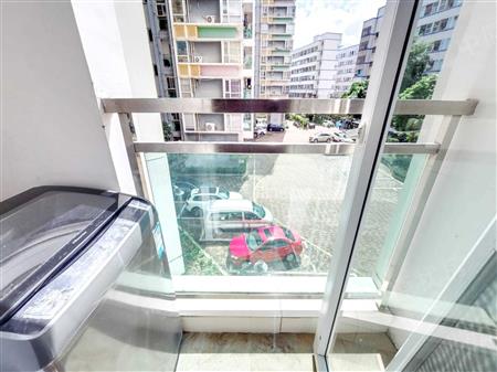 大芬油画苑-阳台