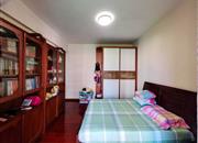 花园城三期-主卧