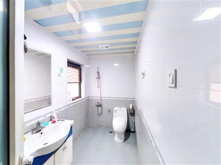 花园城三期-卫生间