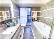 伍兹公寓-卫生间