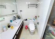 世界花园海华居-卫生间