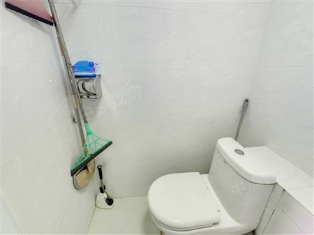 翠盈嘉园-卫生间