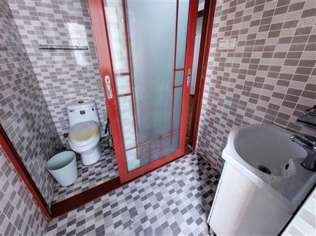 龙珠花园（B区）-卫生间