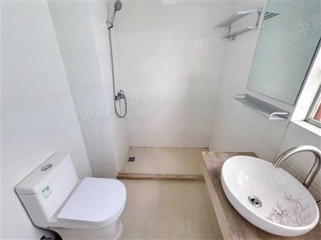 中城康桥花园（一期）-卫生间