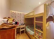 恒立听海花园-主卧