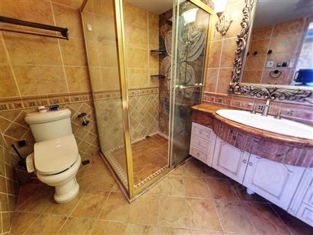 蓝郡广场-卫生间