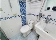 新银座华庭-卫生间