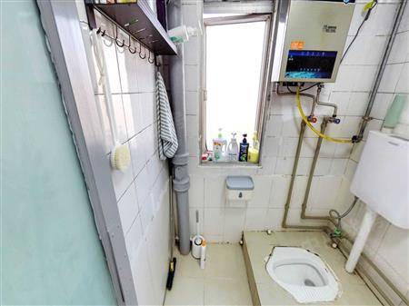 莲花二村-卫生间