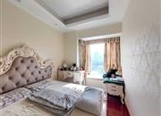 城市绿洲花园-次卧