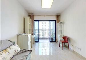 三馆一城对面，金地龙城，精装修三房，业主急售，急售，看房方便