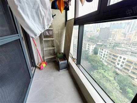 中粮大悦城-阳台