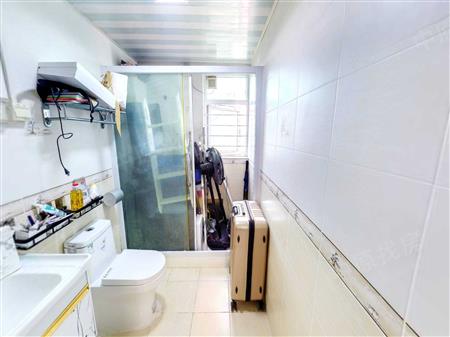 富通天骏花园-卫生间