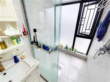 荟港尊邸2期-卫生间