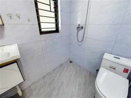 深城投中心公馆（深城投·中心公馆）-卫生间