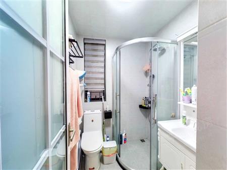 金众云山栖-卫生间