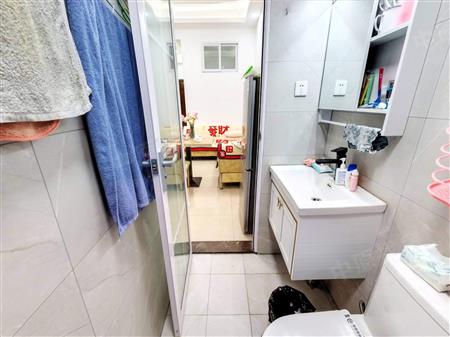 龙光玖云著大楼-卫生间