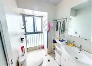 万象天成（盛龙花园二期）-卫生间