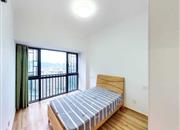 英郡年华花园（三期）-主卧