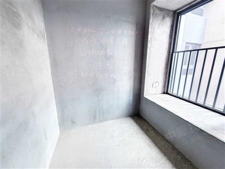 新锦安海纳公馆-次卧