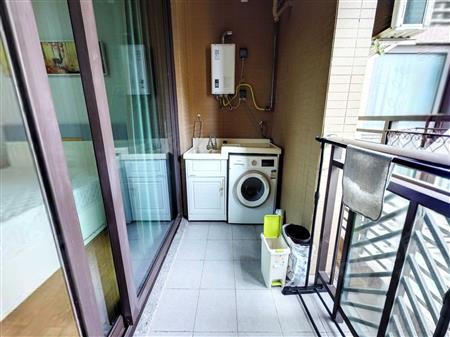 流塘商务大厦-阳台