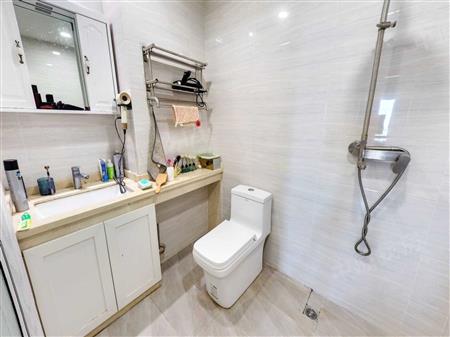 流塘阳光花园-卫生间