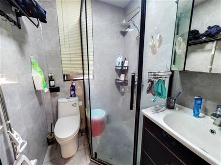 富宏凤凰天誉-卫生间